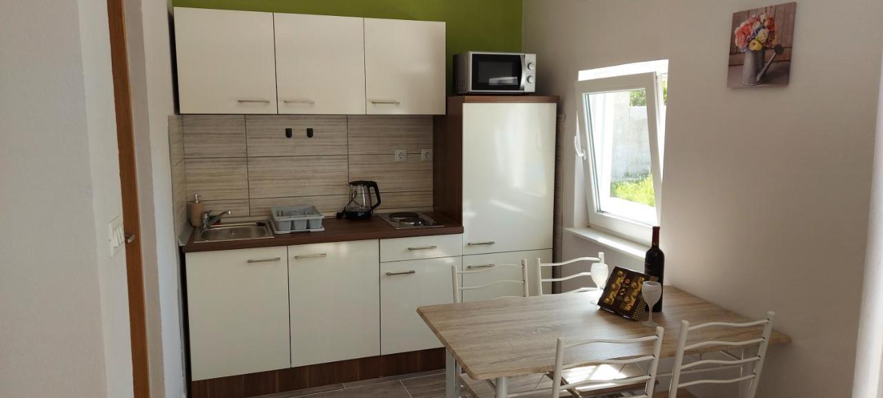 Studio Apartment Palmira Ližnjan Exteriör bild