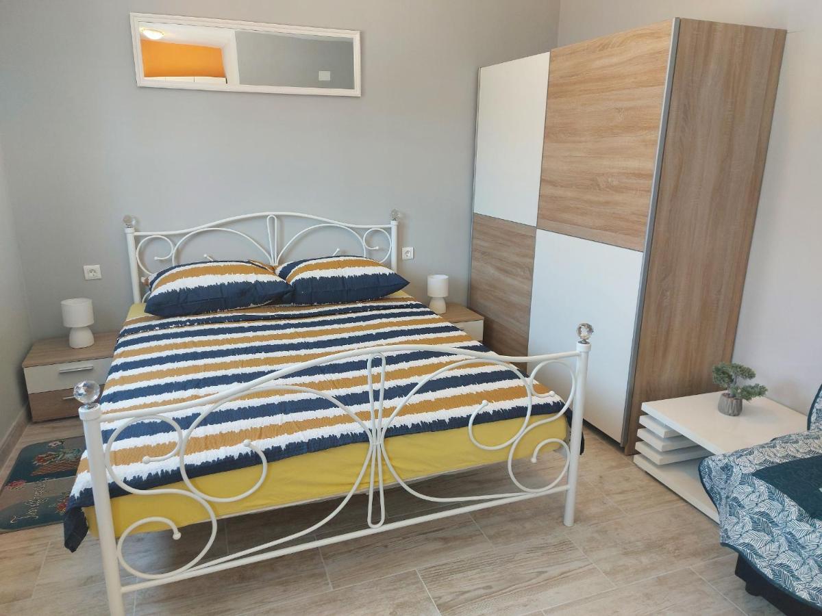 Studio Apartment Palmira Ližnjan Exteriör bild
